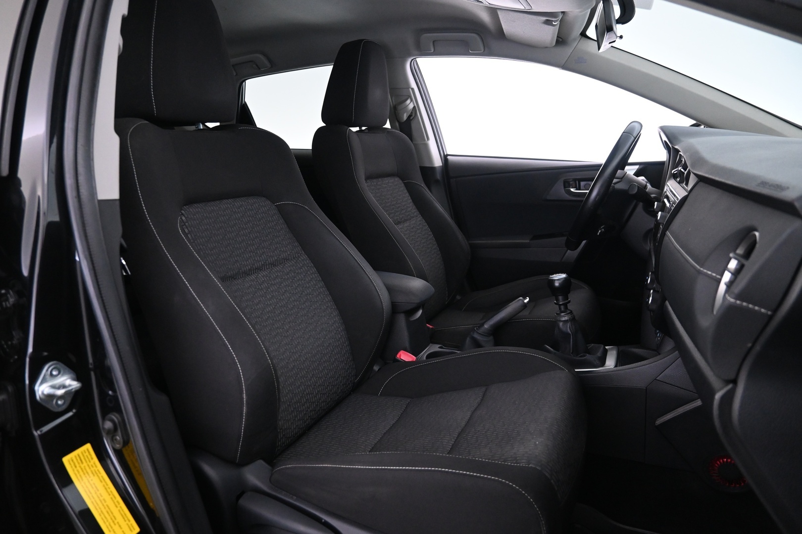 TOYOTA Auris 2014