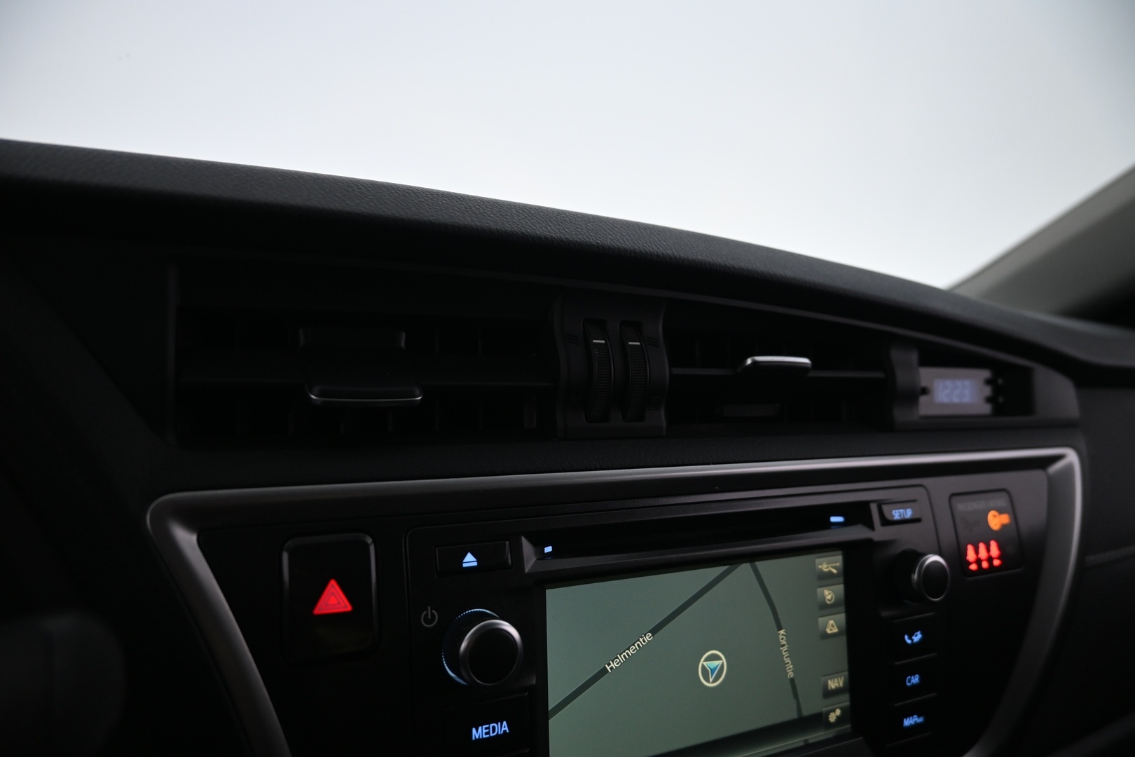 TOYOTA Auris 2014
