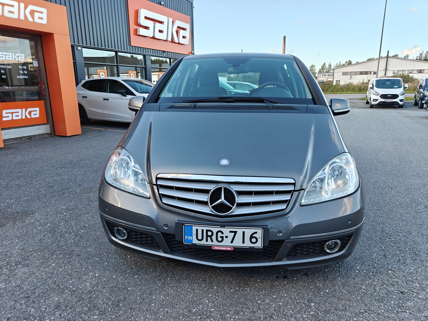 MERCEDES-BENZ A 2012