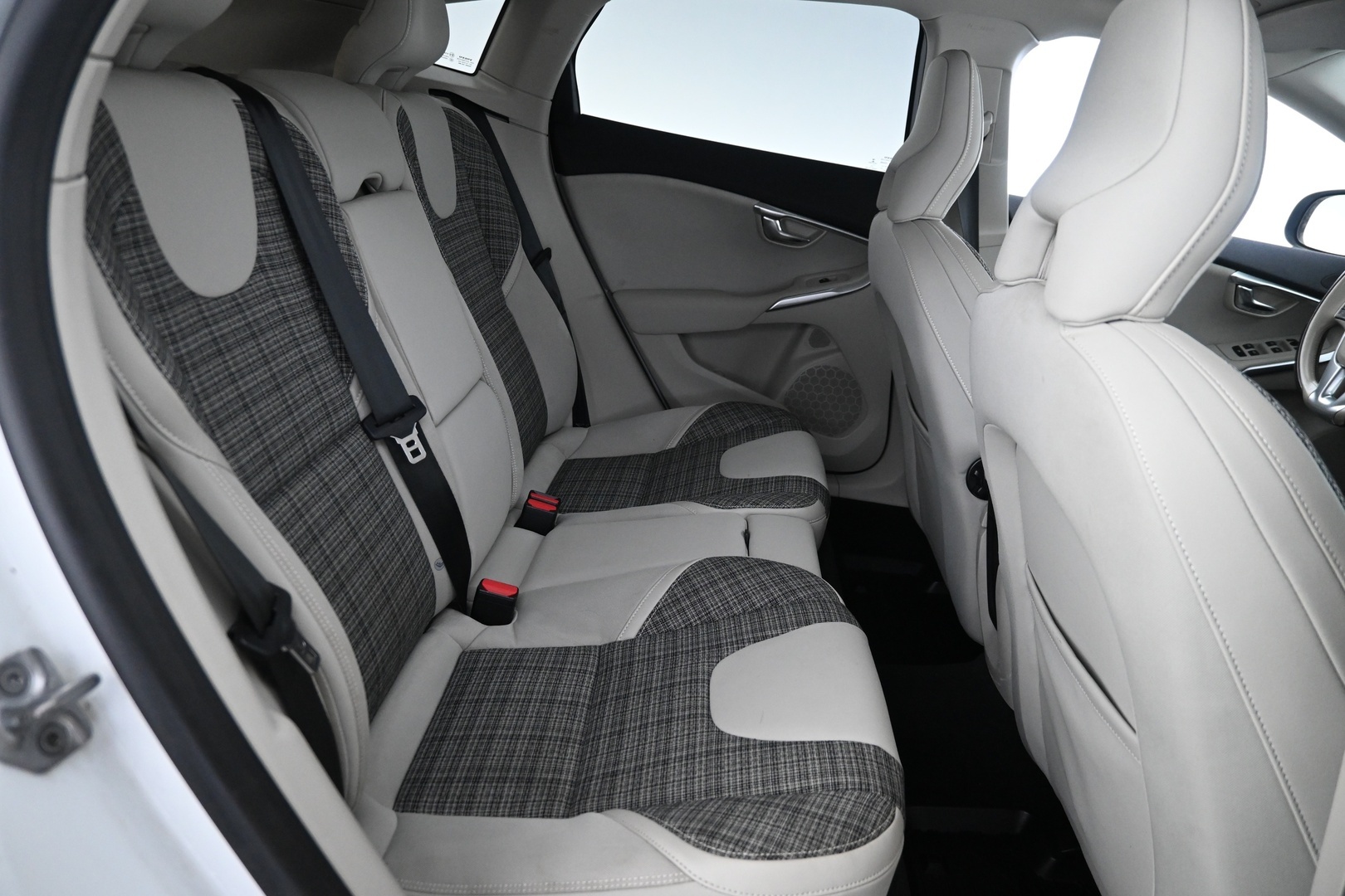 VOLVO V40 Cross Country 2017
