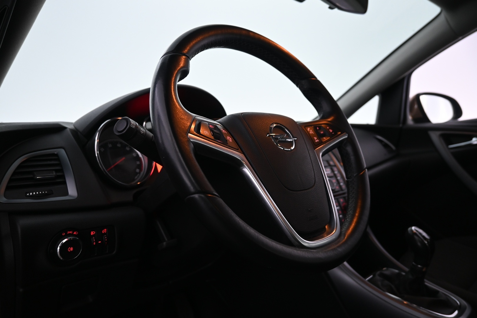 OPEL Astra 2013