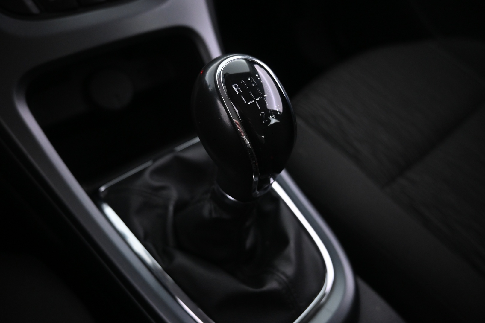 OPEL Astra 2013