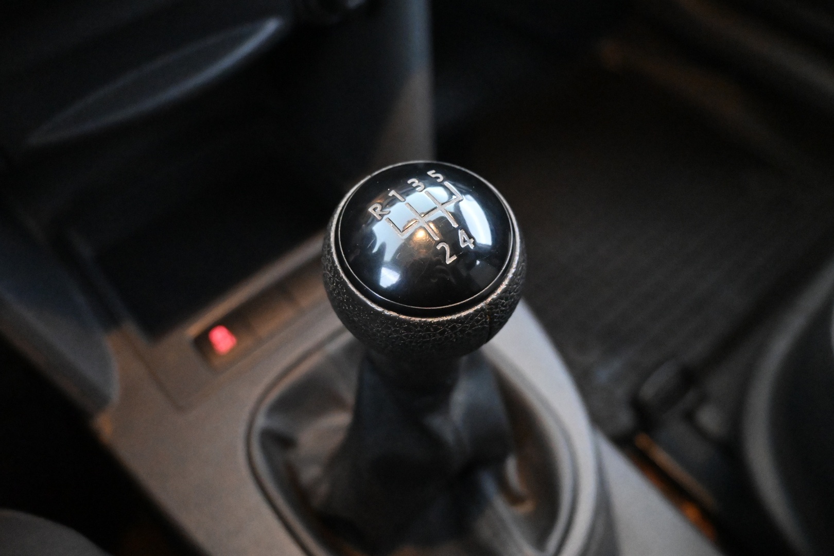 VOLKSWAGEN Caddy 2011