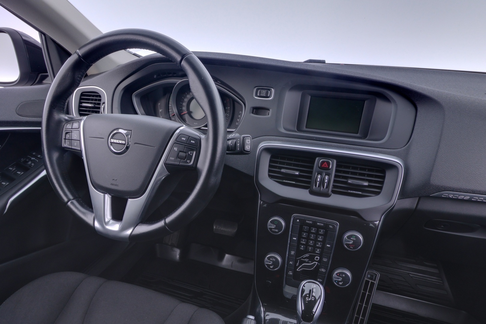 VOLVO V40 Cross Country 2017