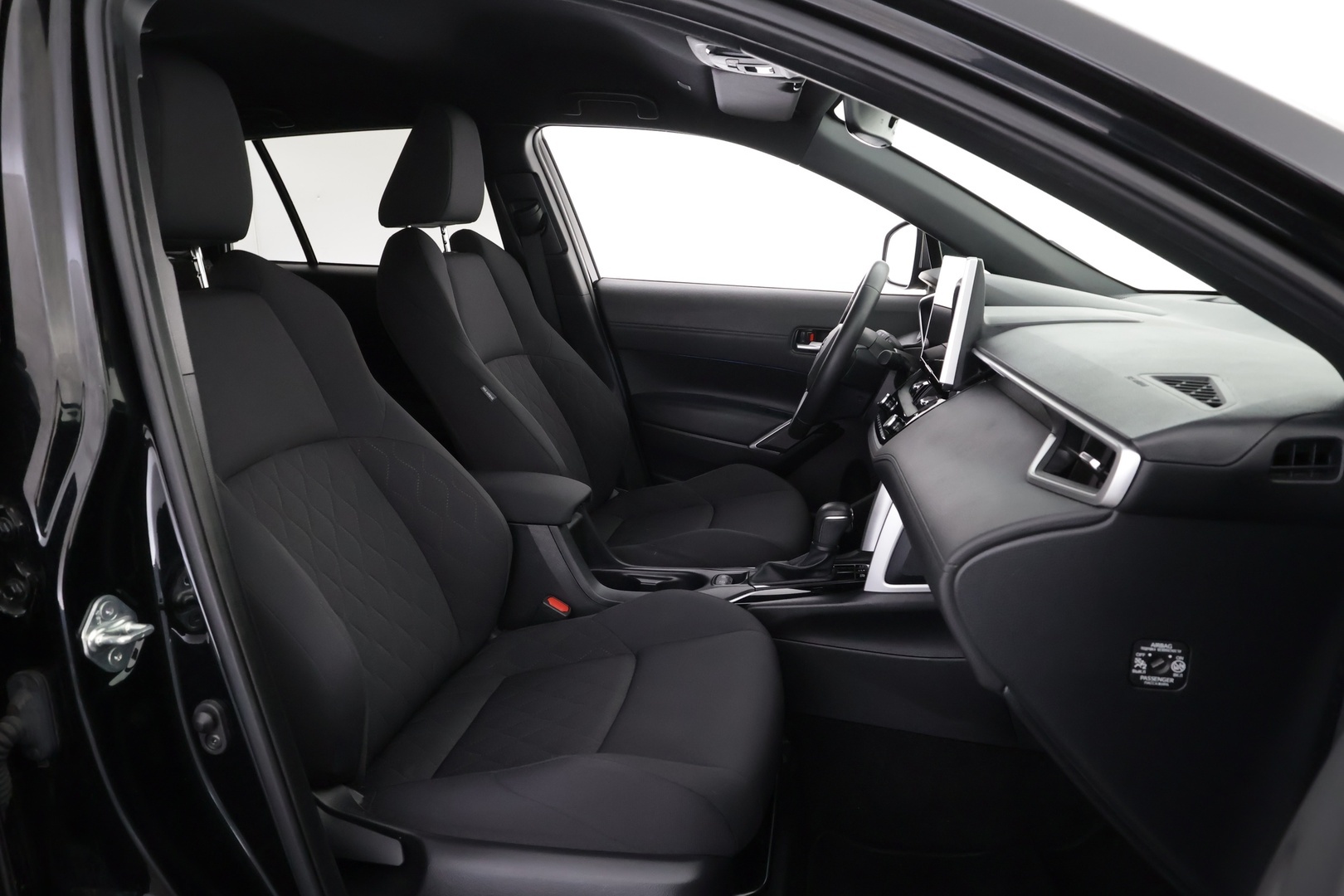 TOYOTA Corolla Cross 2024