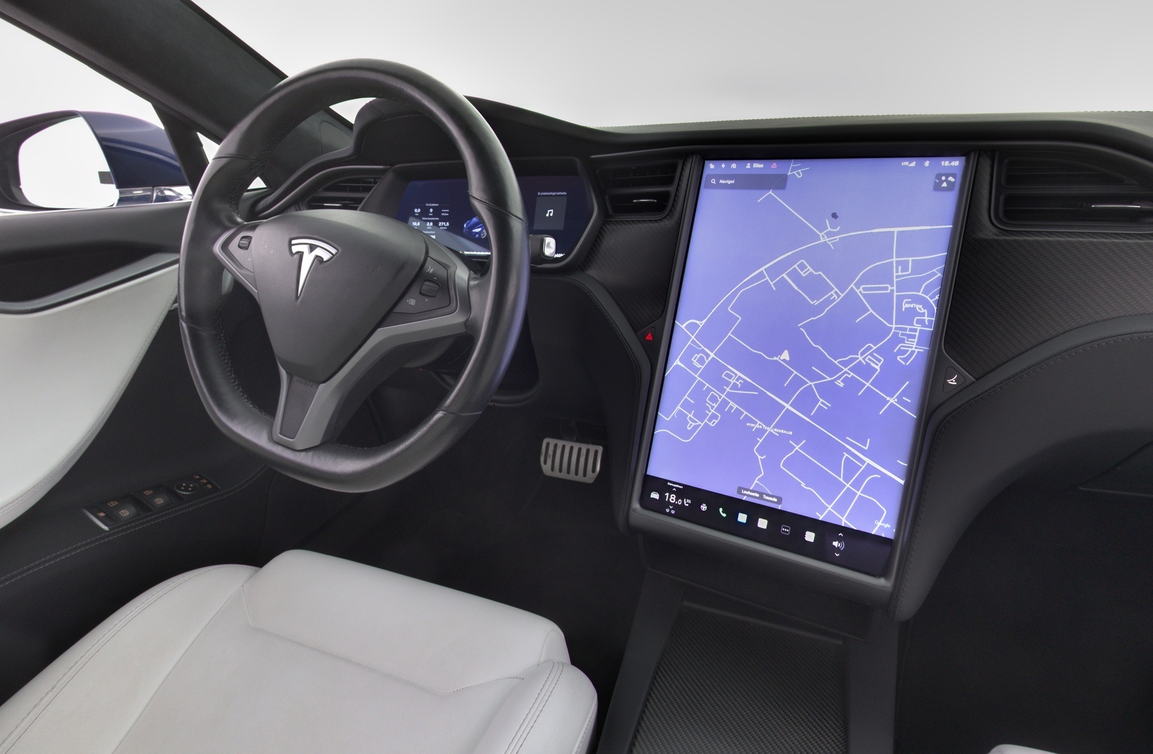 TESLA Model S 2019