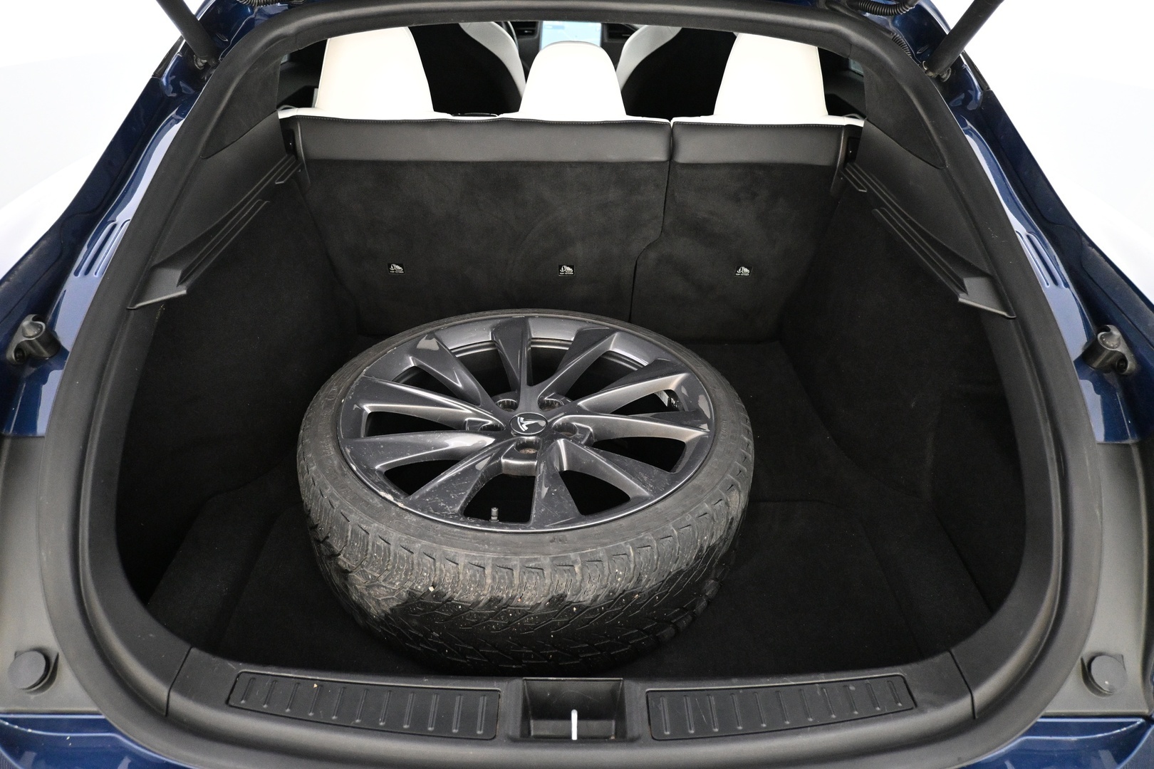 TESLA Model S 2019