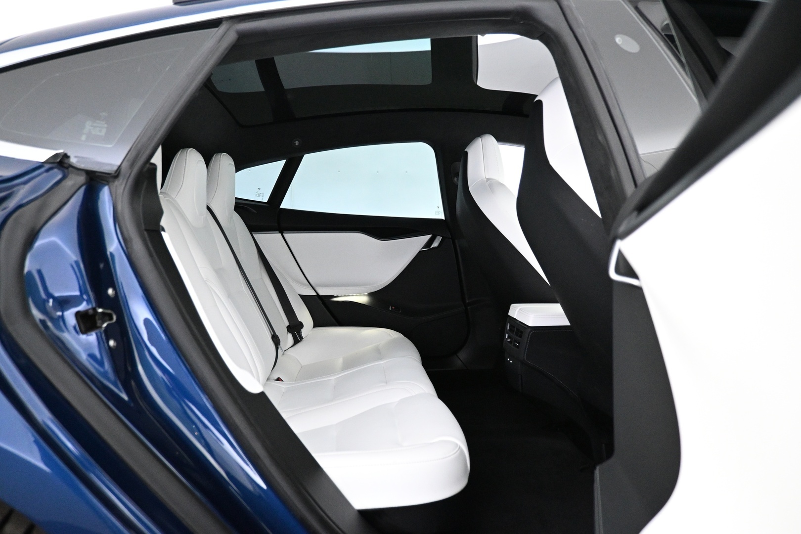 TESLA Model S 2019