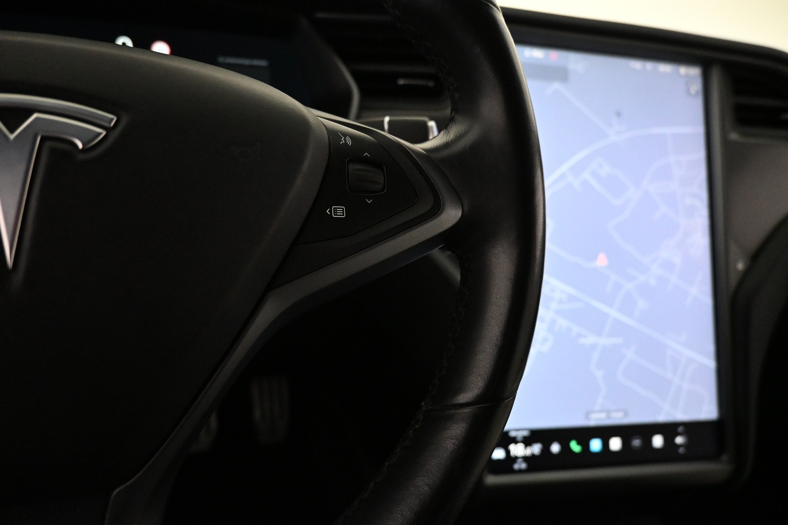 TESLA Model S 2019