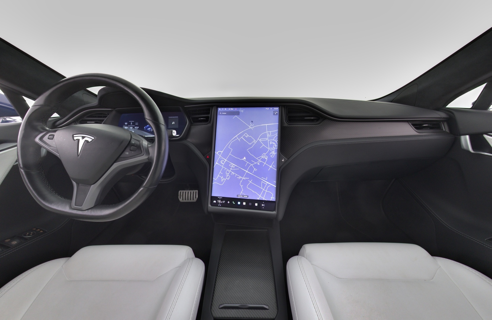 TESLA Model S 2019