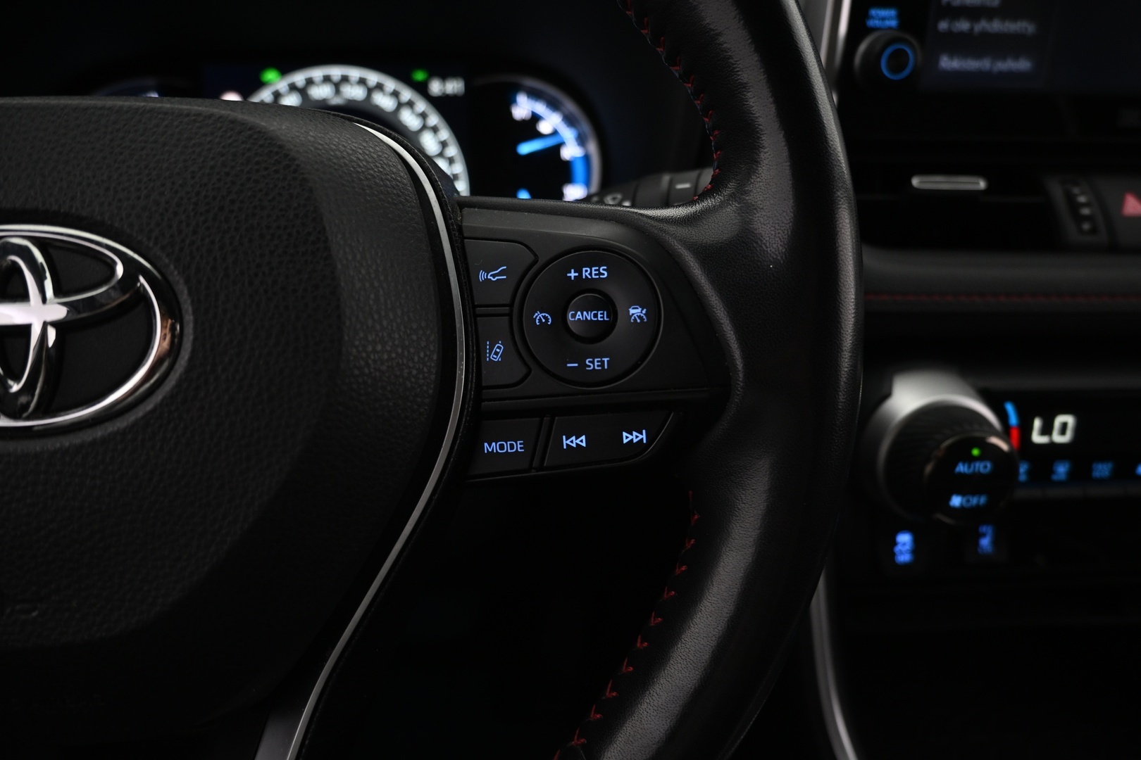 TOYOTA RAV4 Plug-in 2021