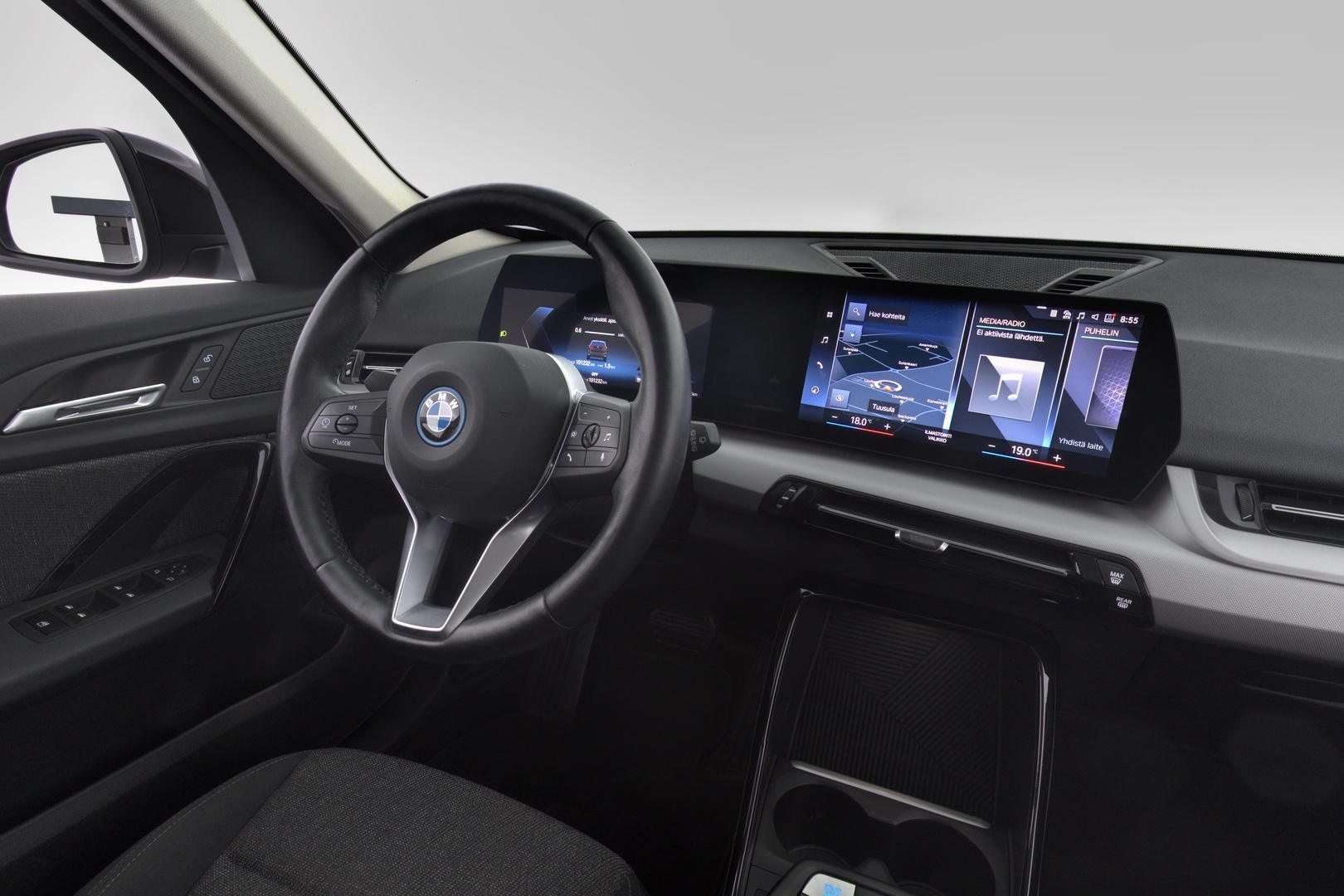 BMW iX1 2023