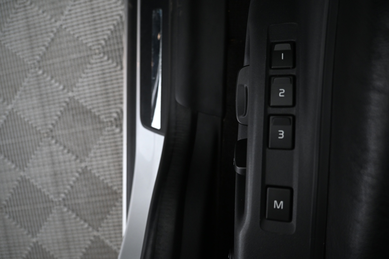VOLVO XC60 2016