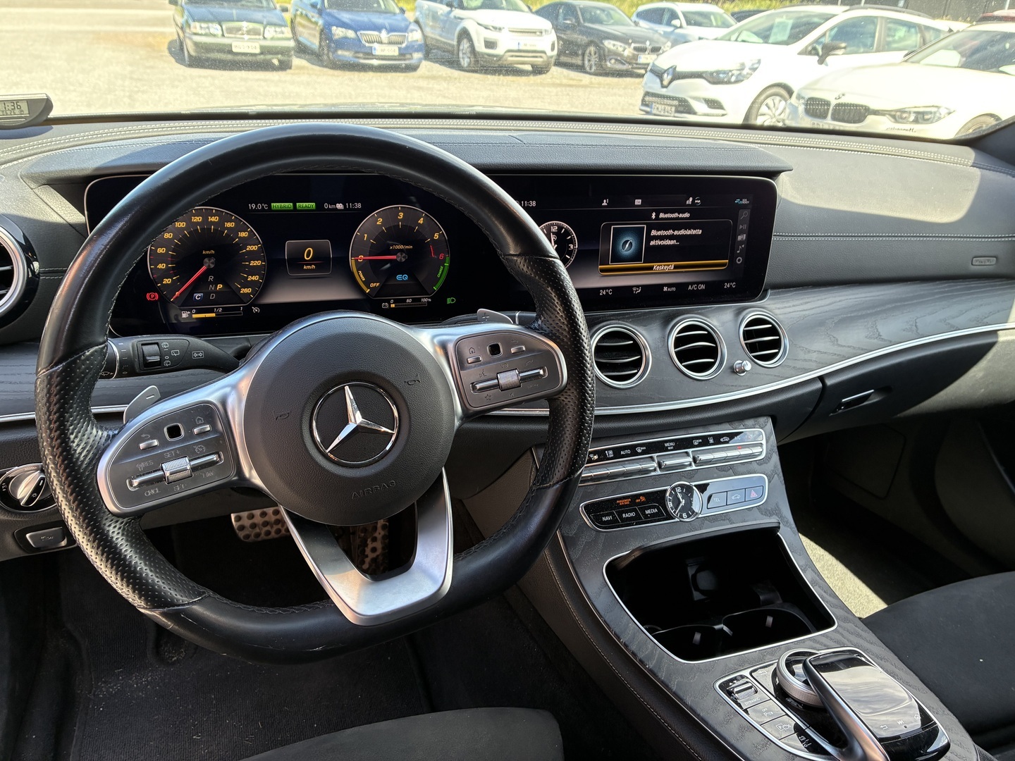 MERCEDES-BENZ E 2020