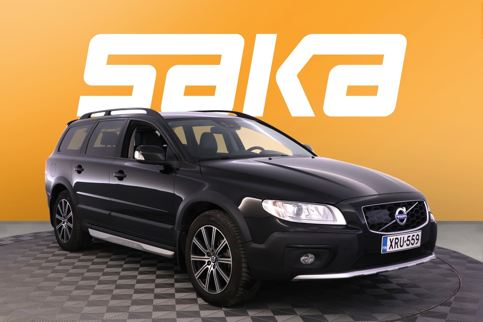 VOLVO XC70 2016