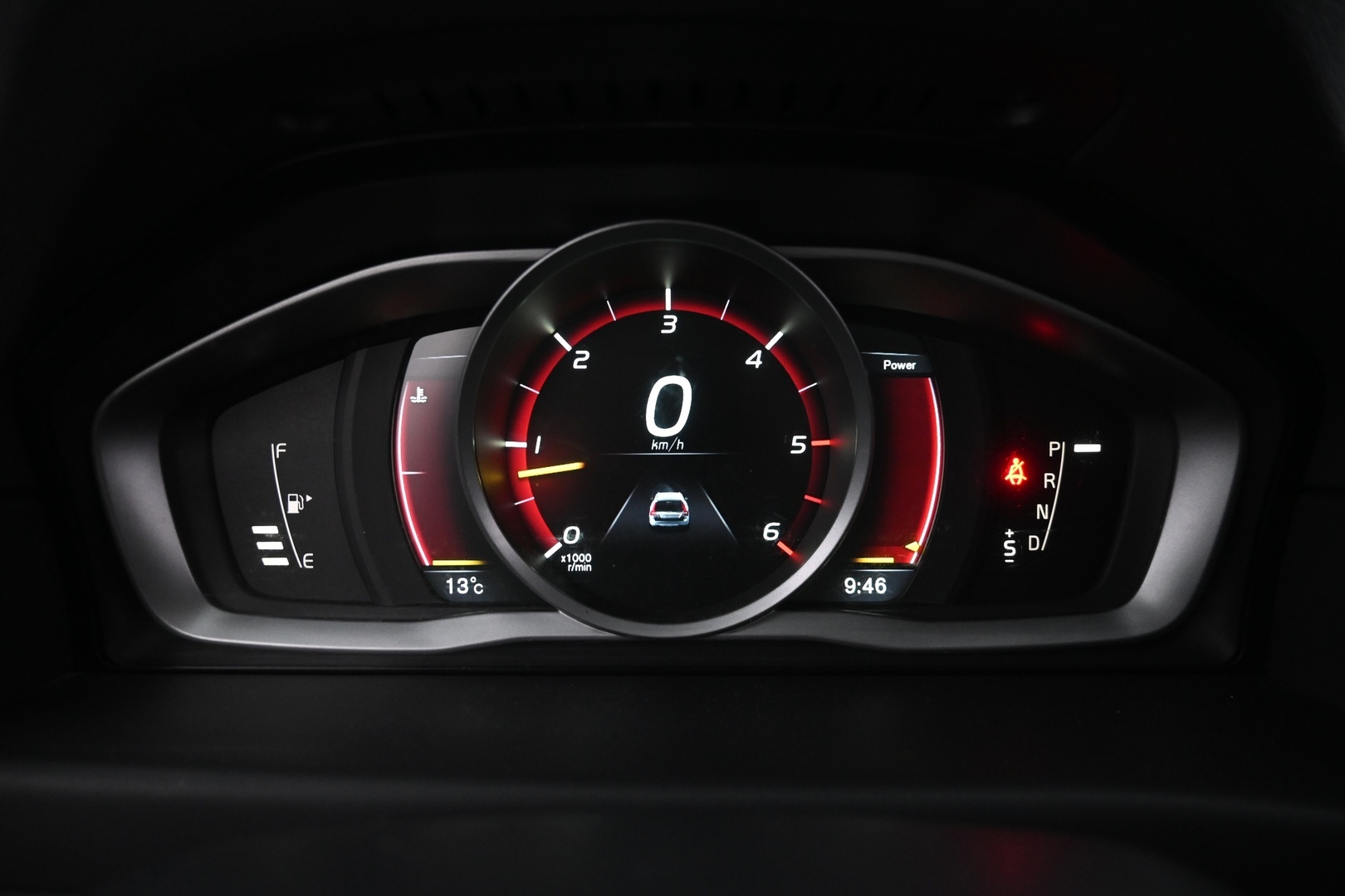 VOLVO XC70 2016