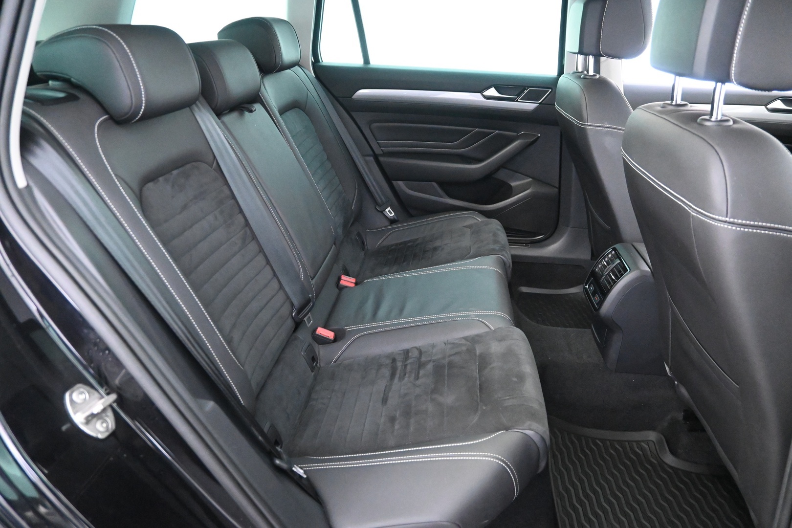 VOLKSWAGEN Passat 2020