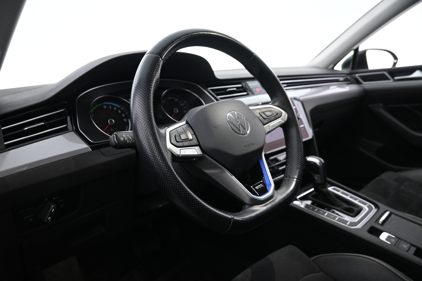 VOLKSWAGEN Passat 2020