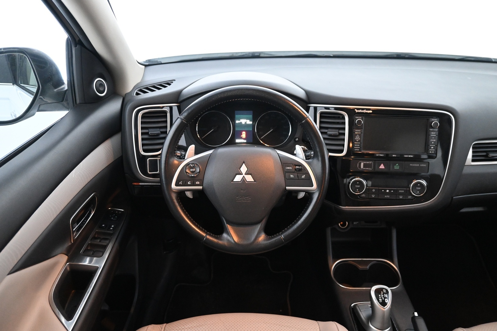 MITSUBISHI Outlander Phev 2014