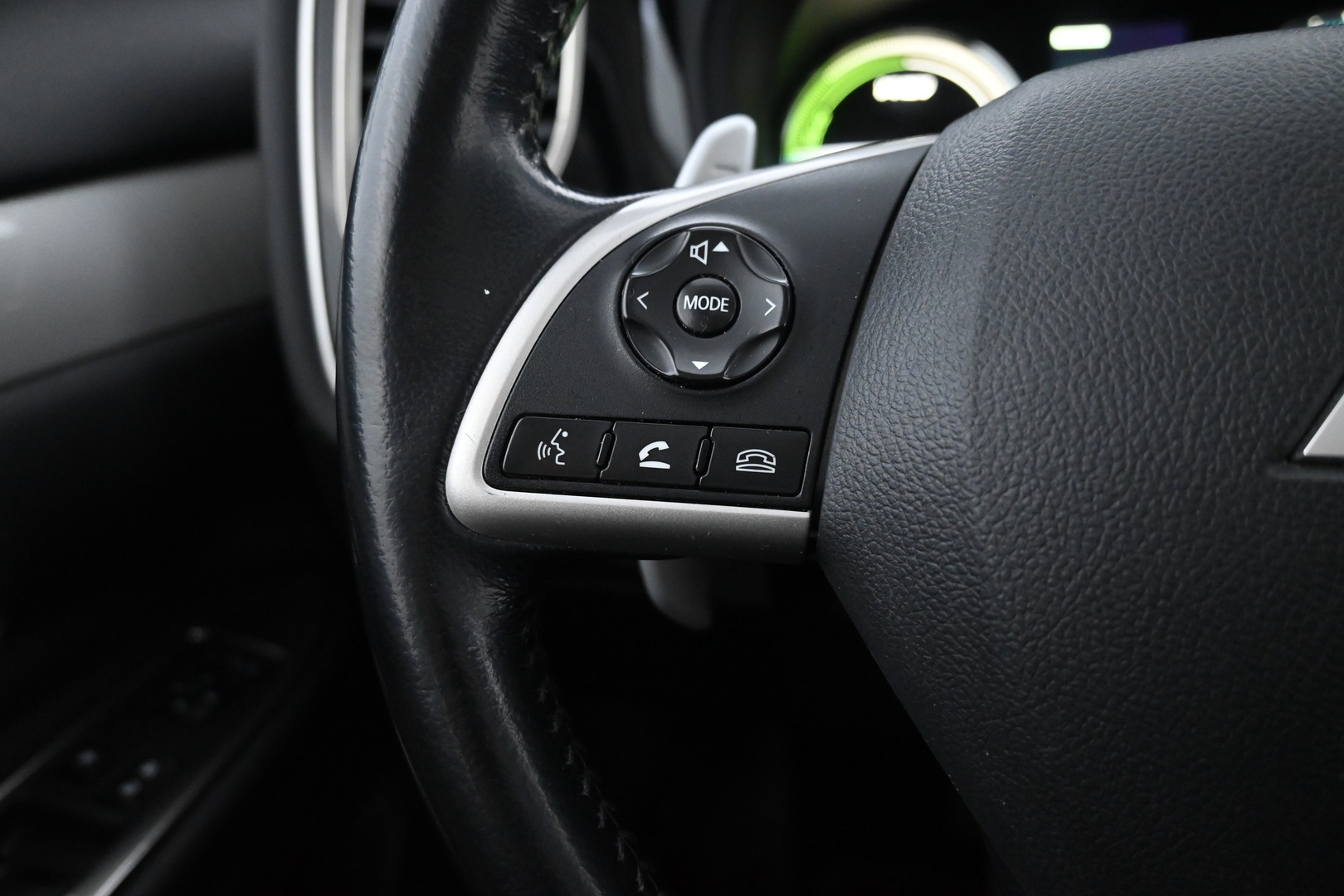 MITSUBISHI Outlander Phev 2014