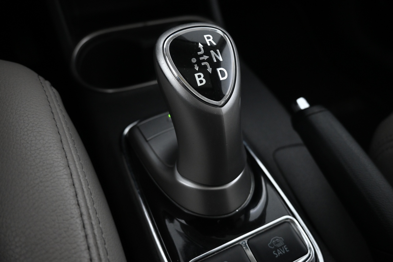 MITSUBISHI Outlander Phev 2014