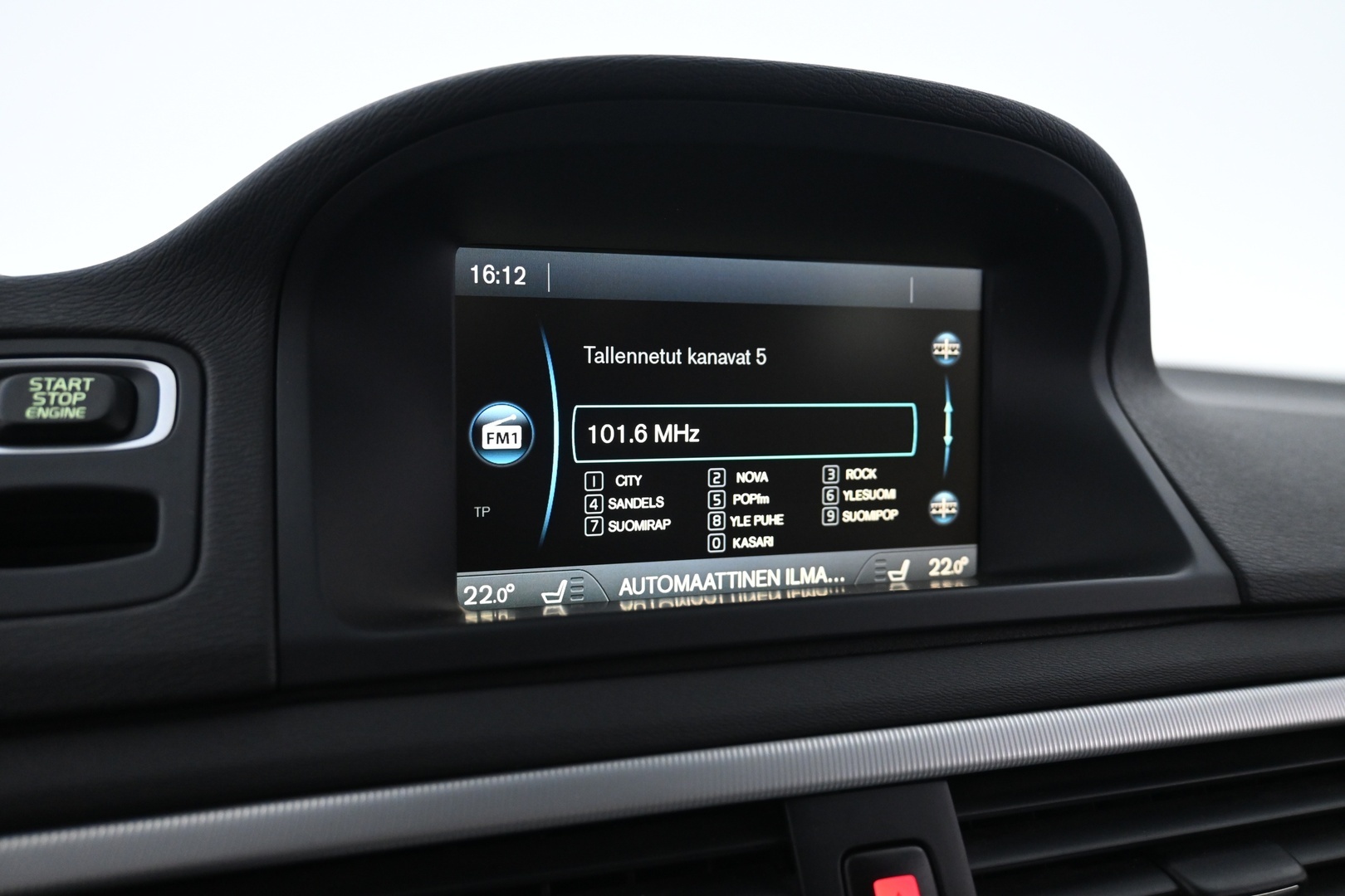 VOLVO V70 2012