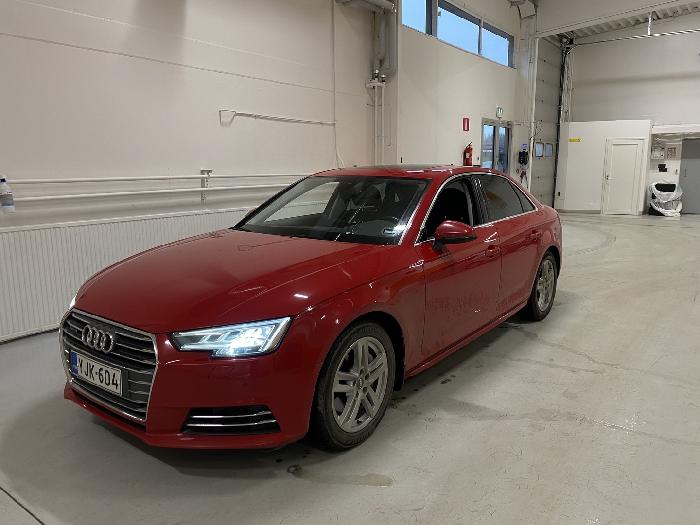 AUDI A4 2017