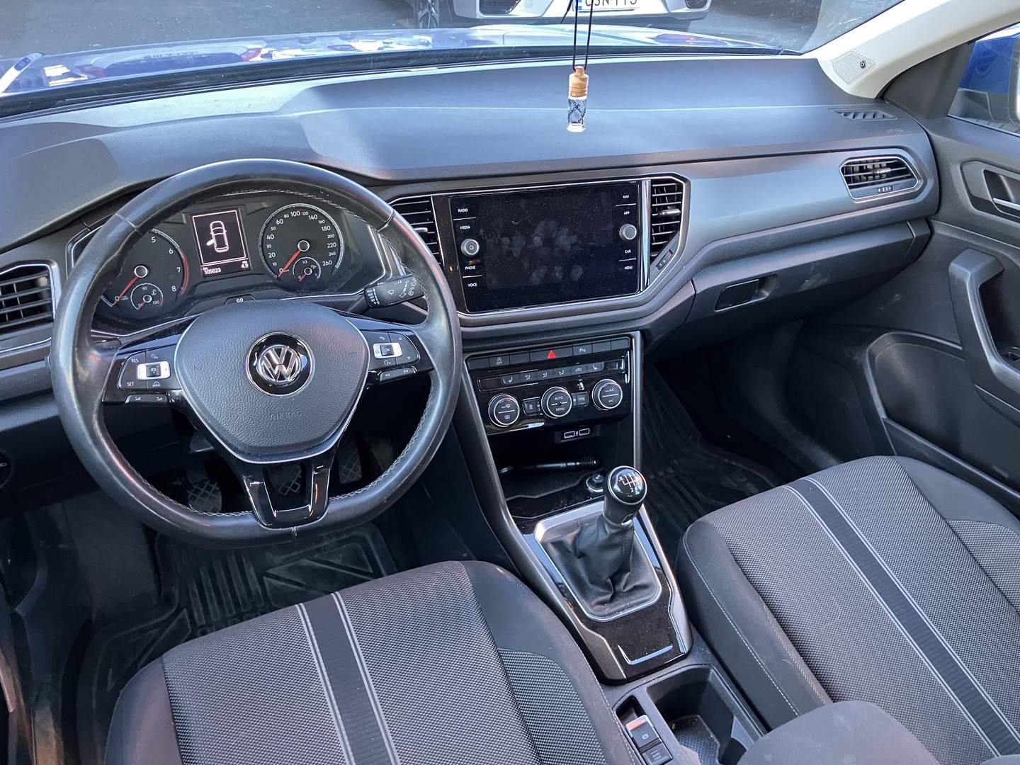 VOLKSWAGEN T-Roc 2018