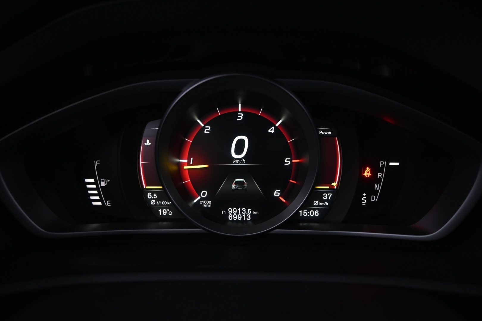 VOLVO V40 Cross Country 2017