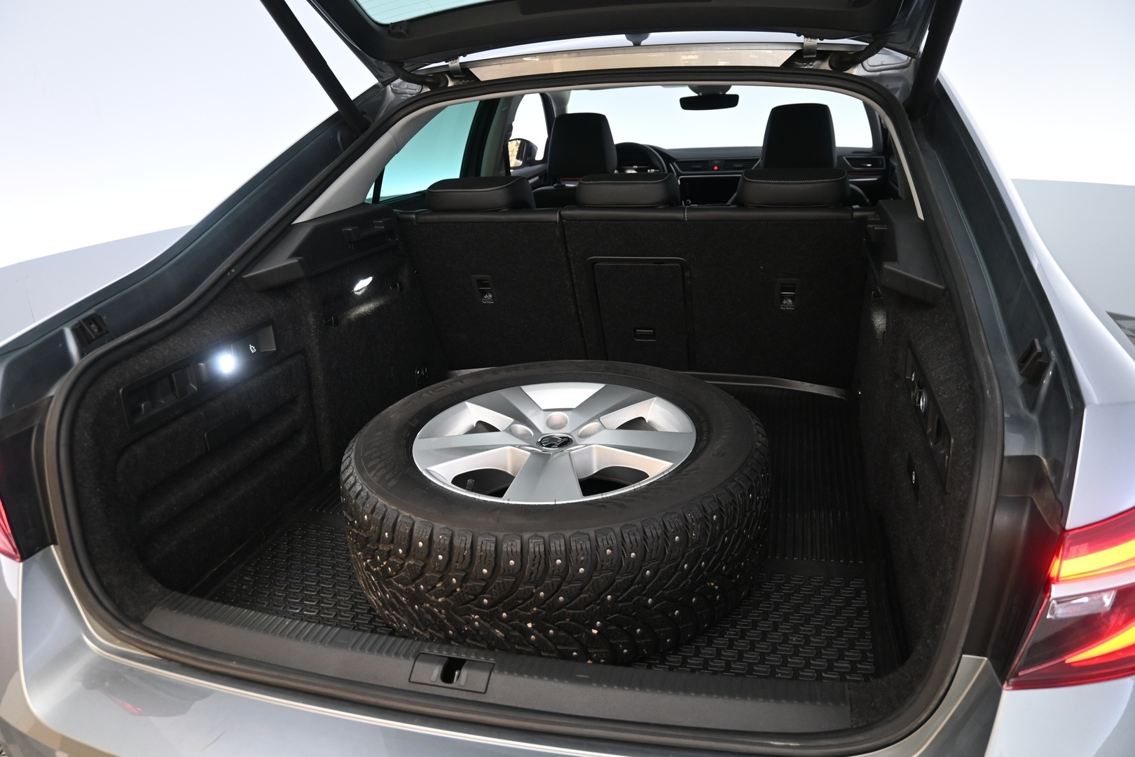 SKODA Superb 2020