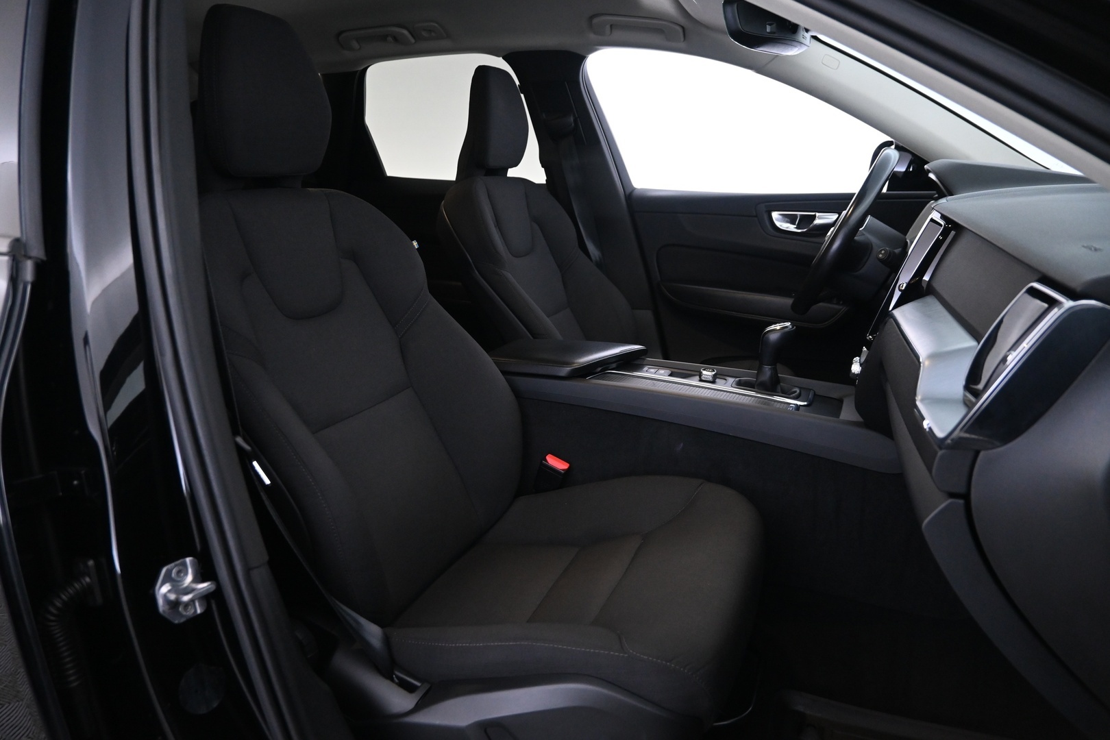 VOLVO XC60 2019