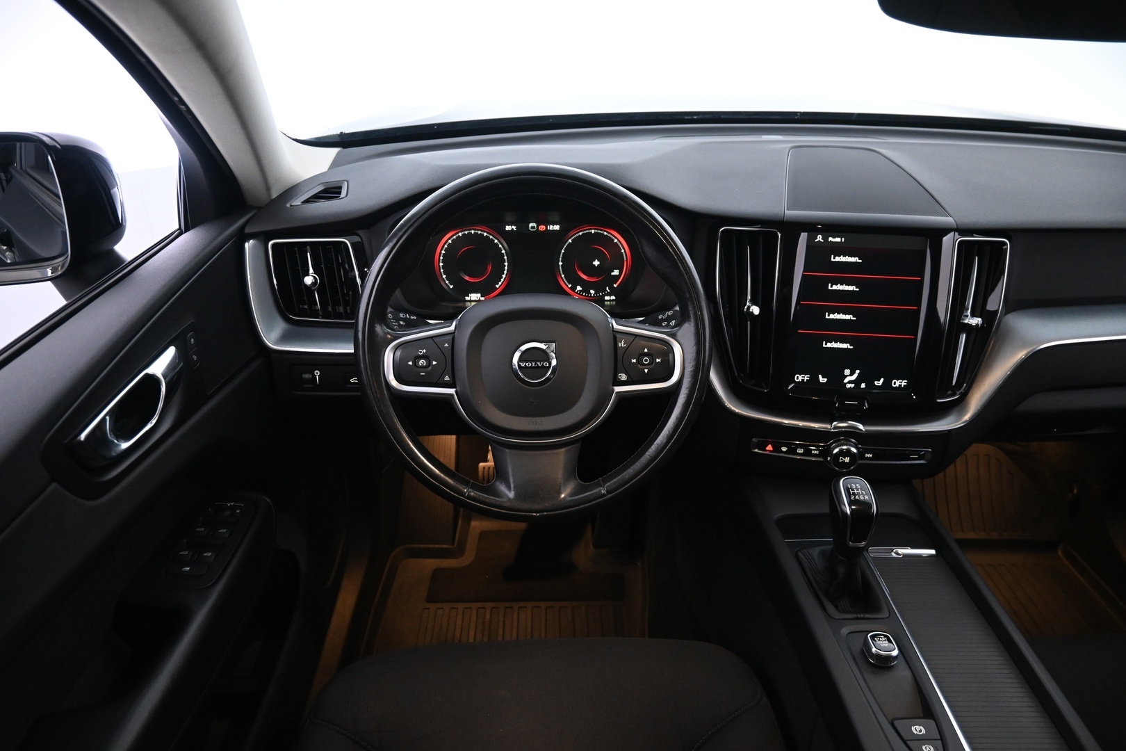 VOLVO XC60 2019
