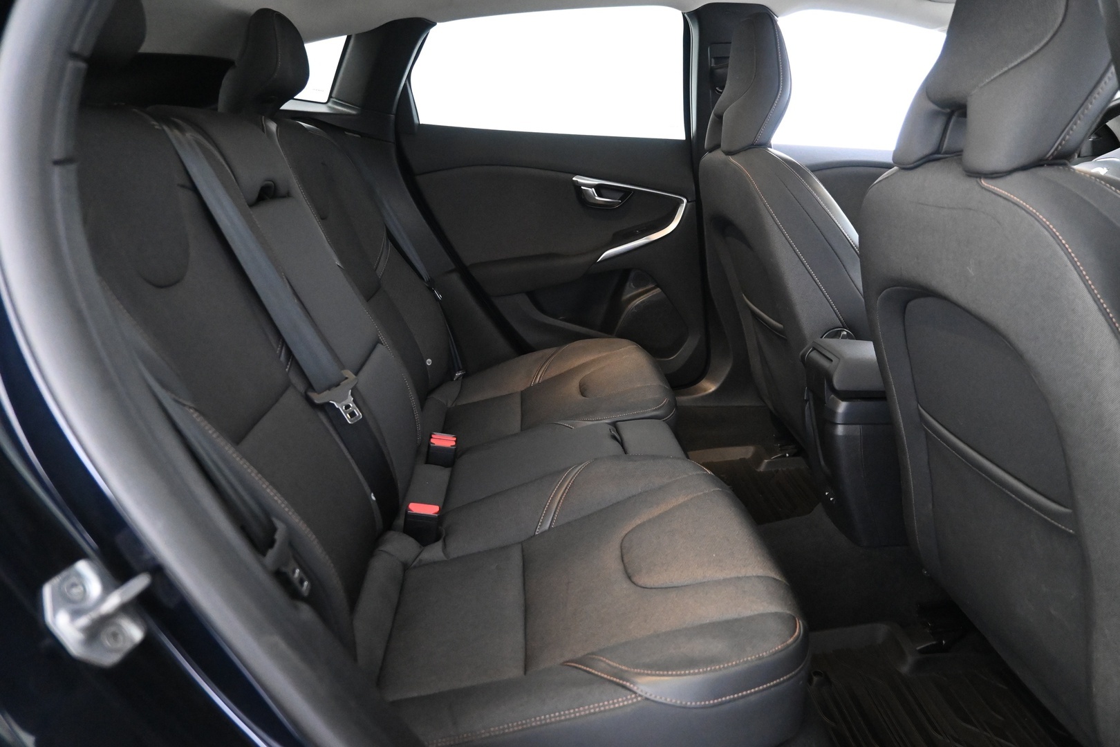 VOLVO V40 Cross Country 2016