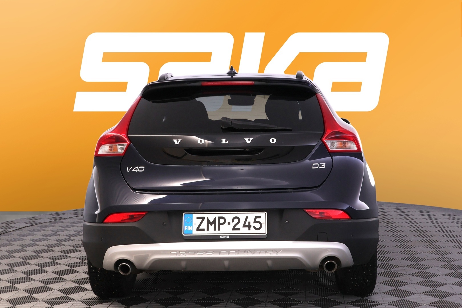 VOLVO V40 Cross Country 2016