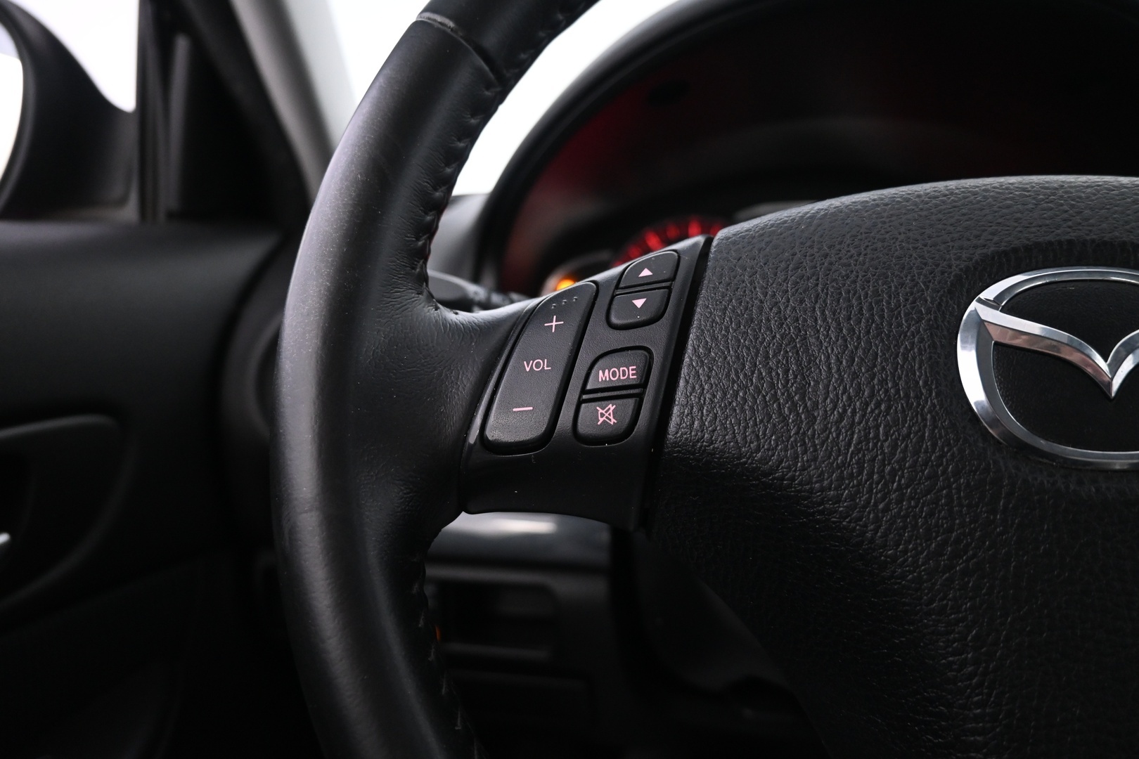 MAZDA 6 2006