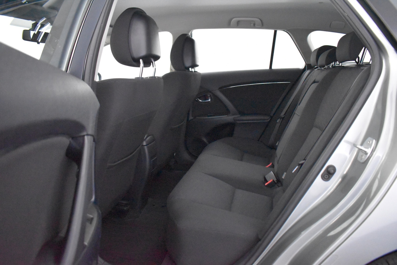 TOYOTA Avensis 2009