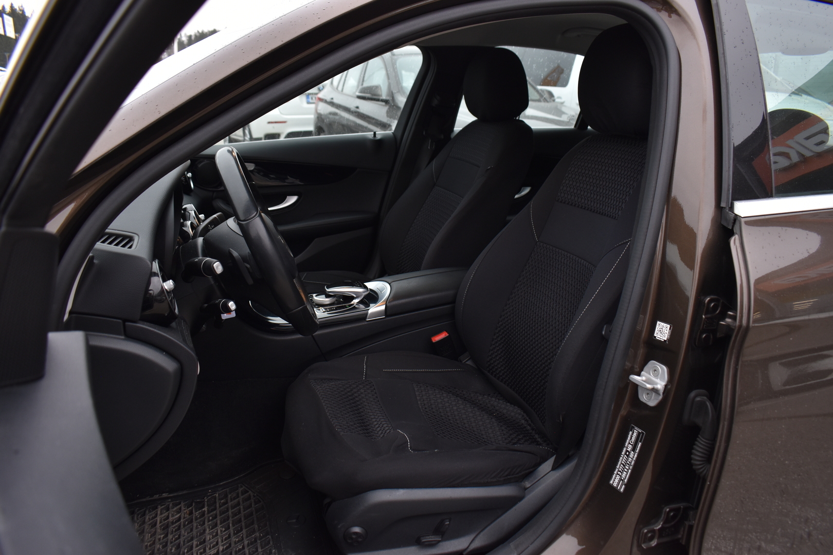 MERCEDES-BENZ C 2015