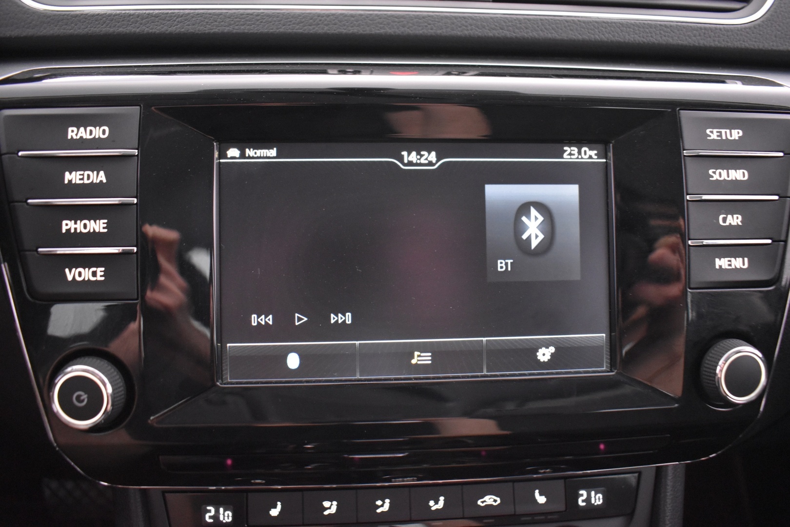 SKODA Superb 2016