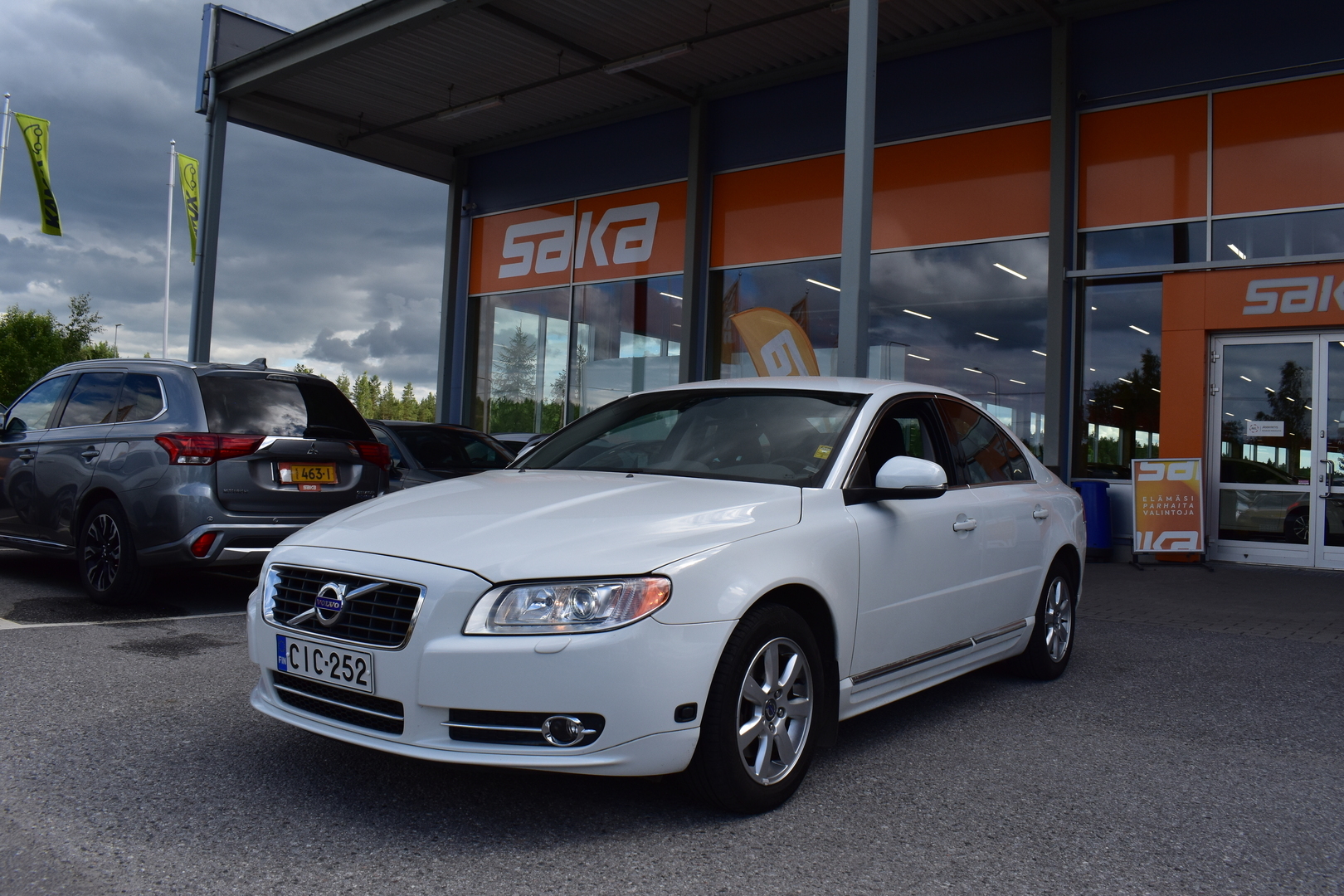 VOLVO S80 2012