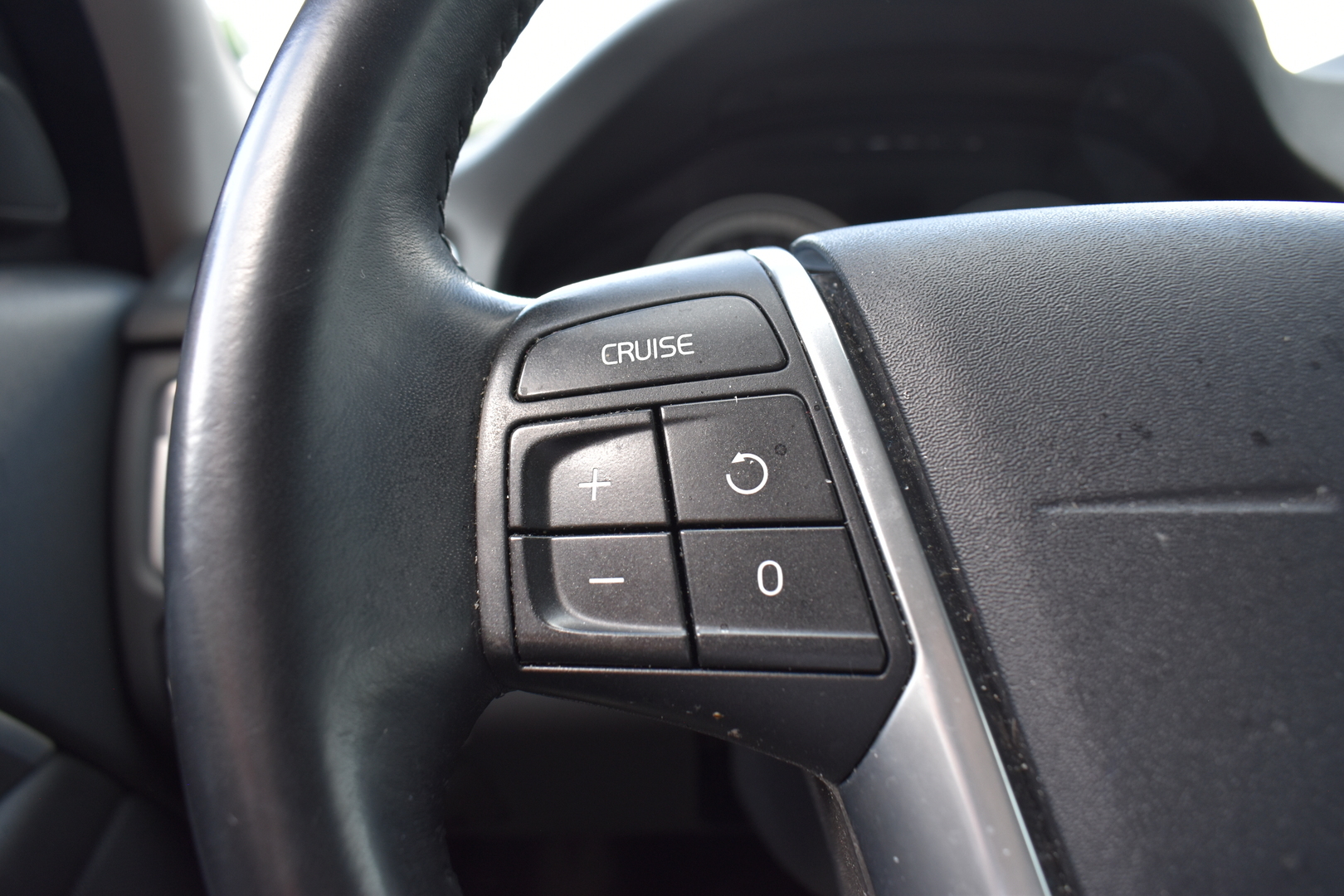 VOLVO S80 2012
