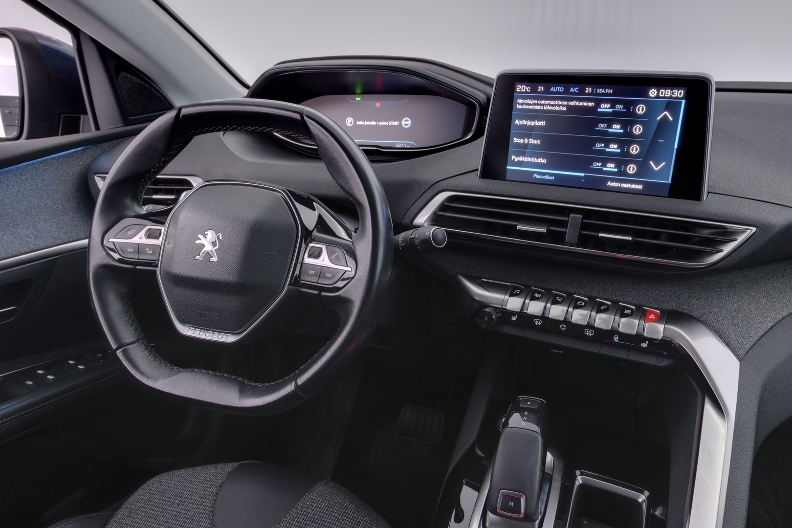 PEUGEOT 5008 2019