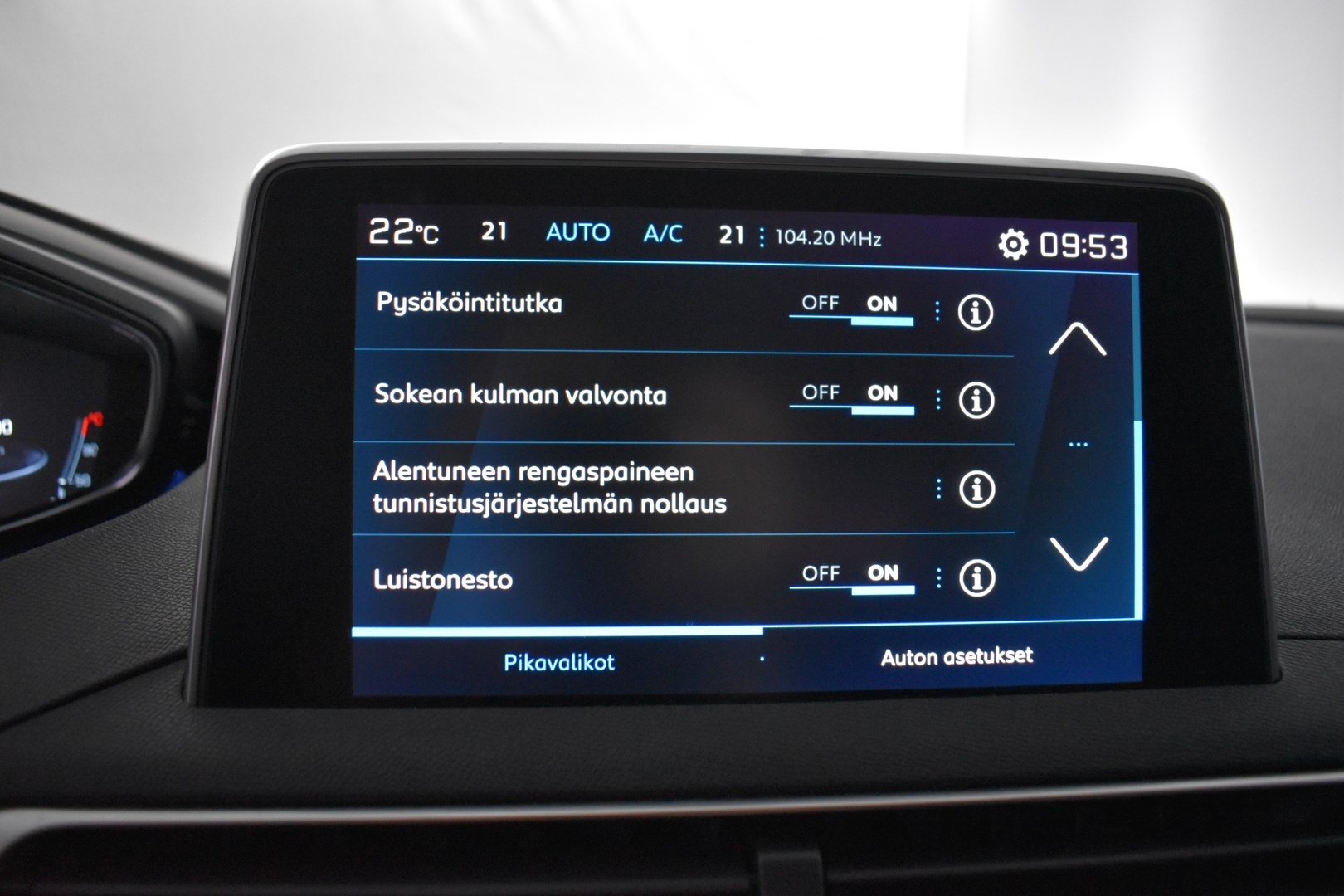 PEUGEOT 5008 2019