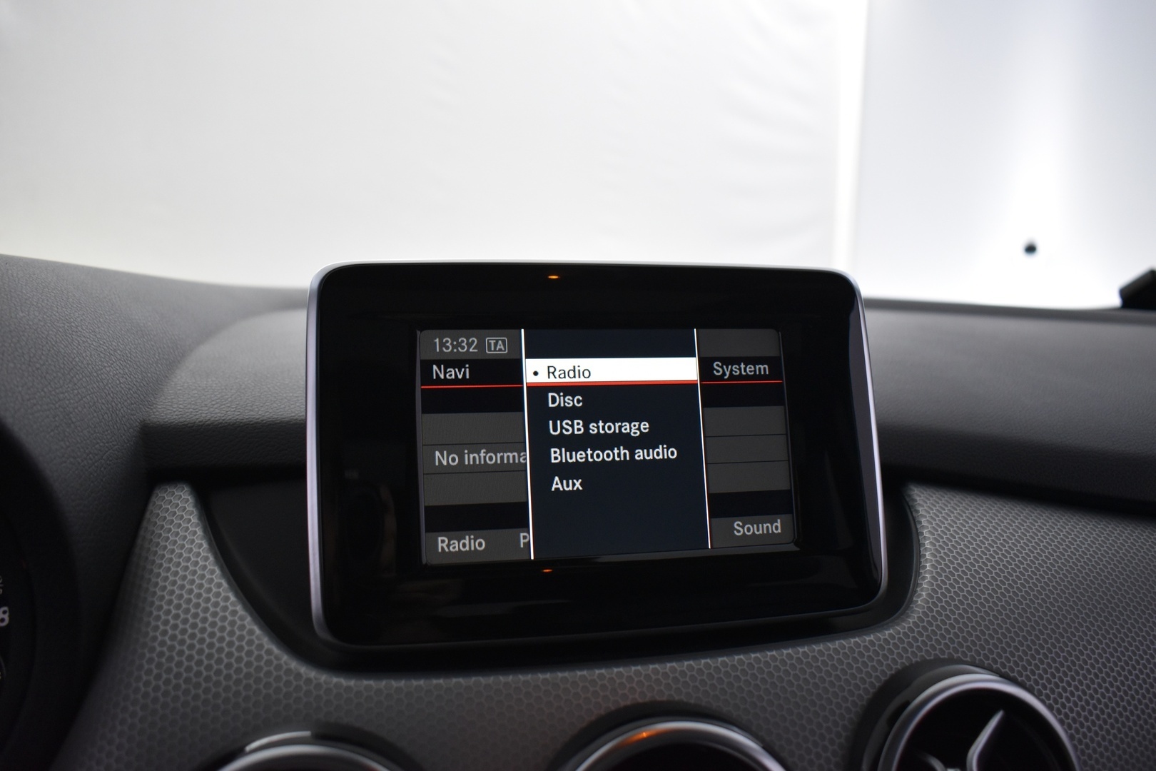 MERCEDES-BENZ B 2013