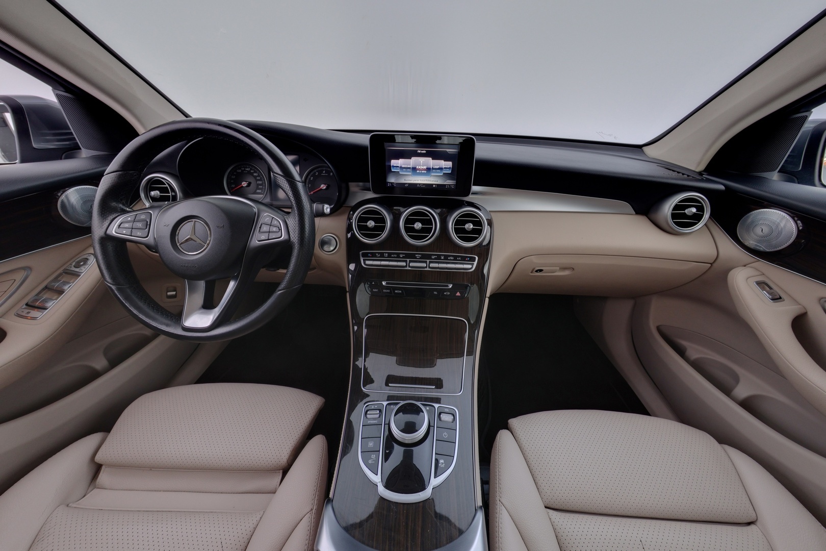 MERCEDES-BENZ GLC 2017