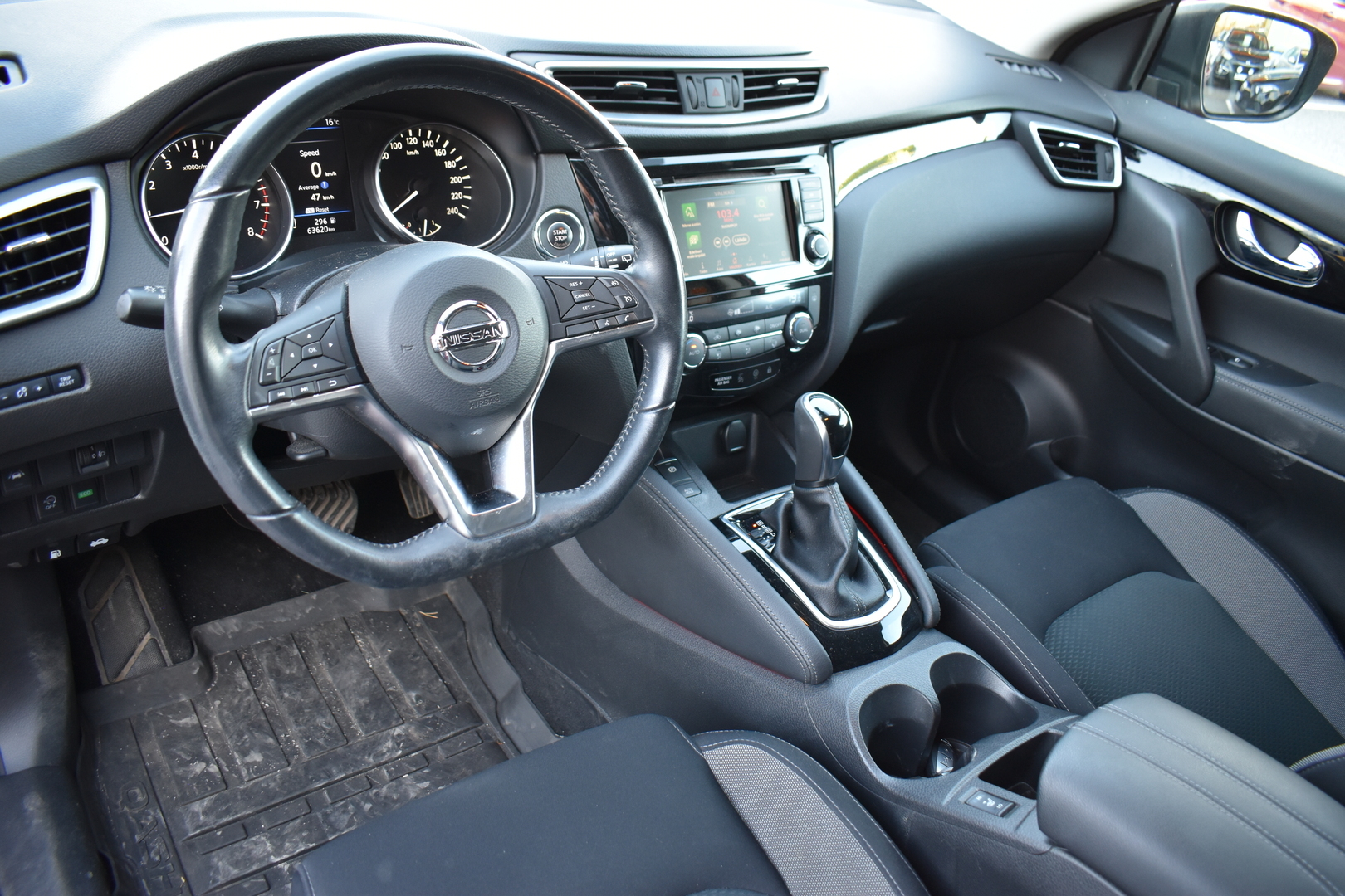 NISSAN Qashqai 2020