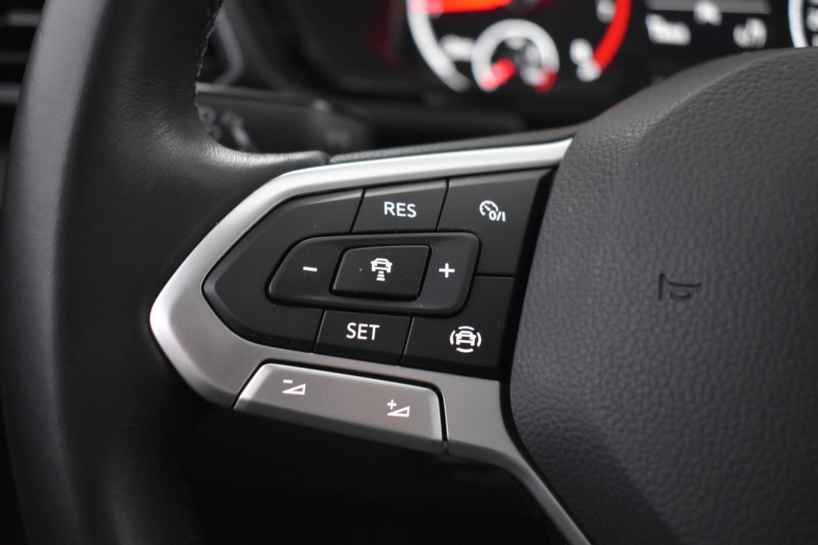 VOLKSWAGEN T-Cross 2020