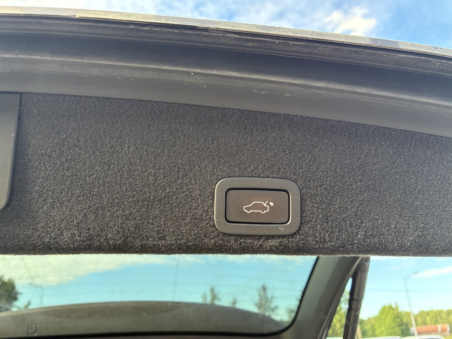 VOLVO XC60 2017