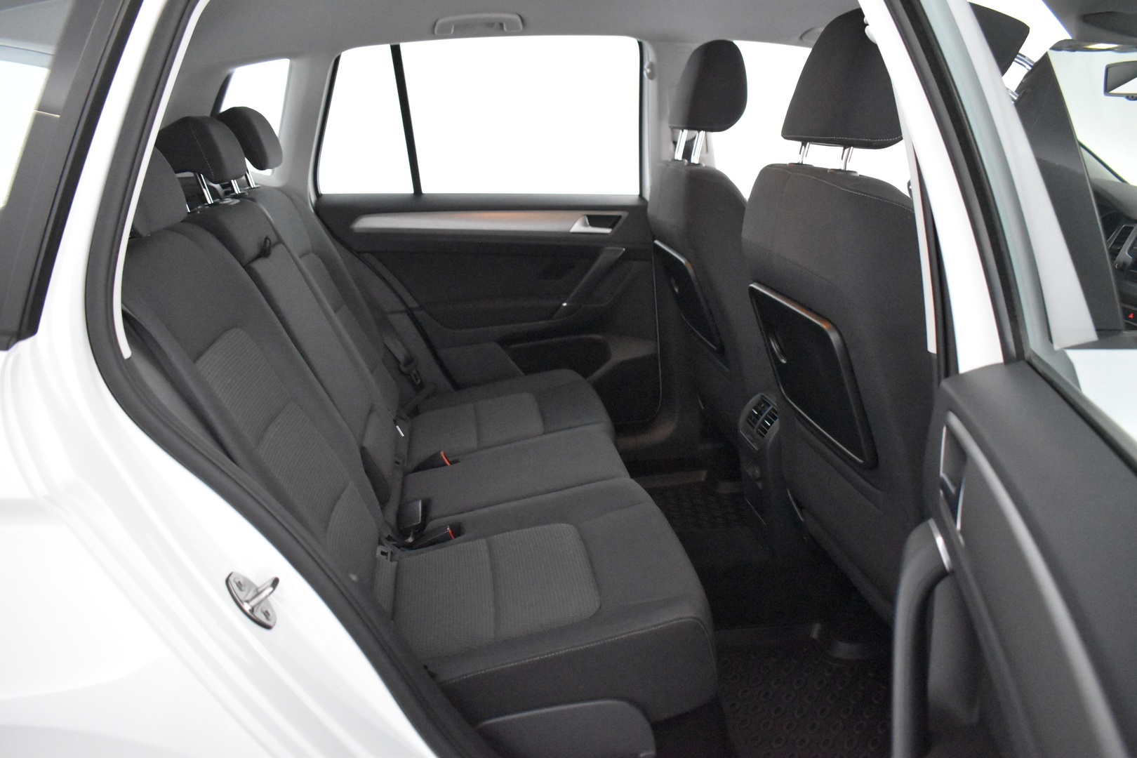 VOLKSWAGEN Golf Sportsvan 2015