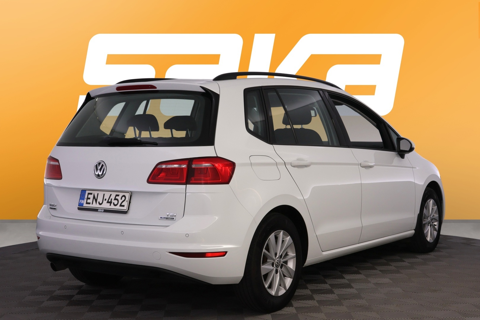 VOLKSWAGEN Golf Sportsvan 2015