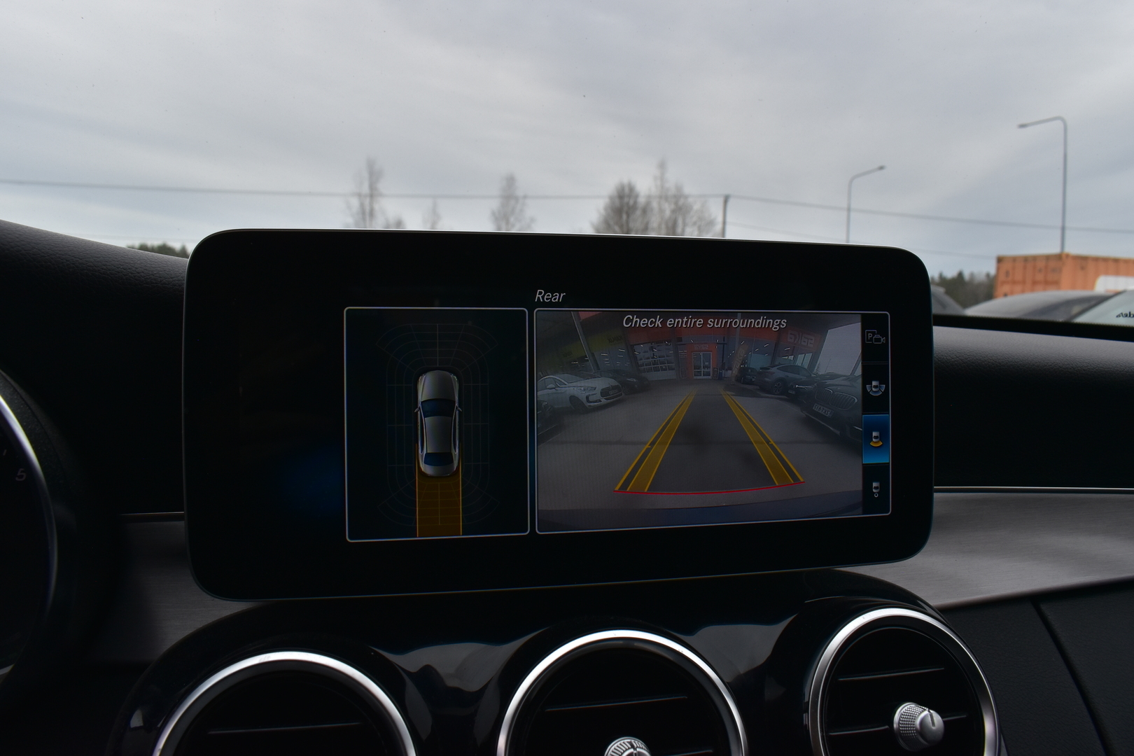 MERCEDES-BENZ C 2020